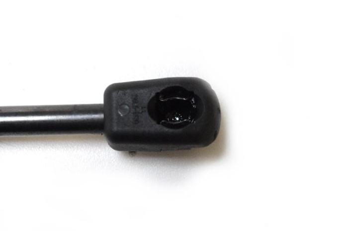 Amortizor haion dreapta VW PASSAT B6 3C2 2009 OEM: 3C5827550C | 2688390