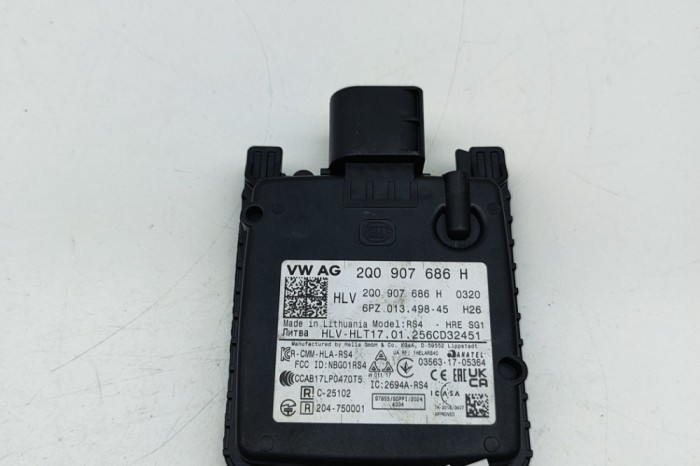 Modul de control unghi mort SKODA SKODA ENYAQ iV SUV 5AC, 5AZ 2025 OEM: 2Q0907686H | 31639985