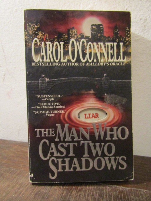 The Man Who Cast Two Shadows-Carol O&#039;Connell