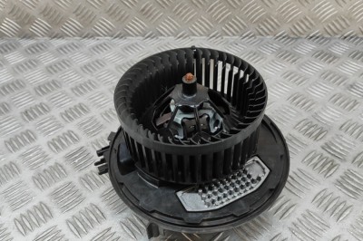 Ventilator aeroterma VW PASSAT Variant B8 3G5 2017 OEM: 3Q1819021D 30046546 foto