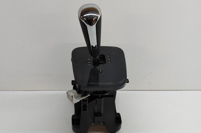 Timonerie cutie de viteze PEUGEOT 5008 2013 OEM: MPV | 21715896