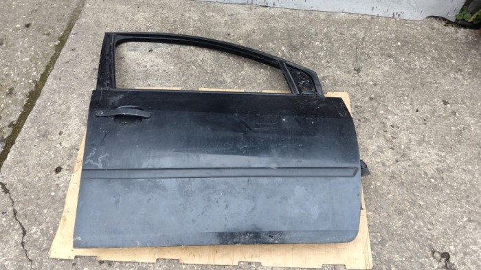 USA DREAPTA FATA FORD FIESTA 2002-2008 NEGRU