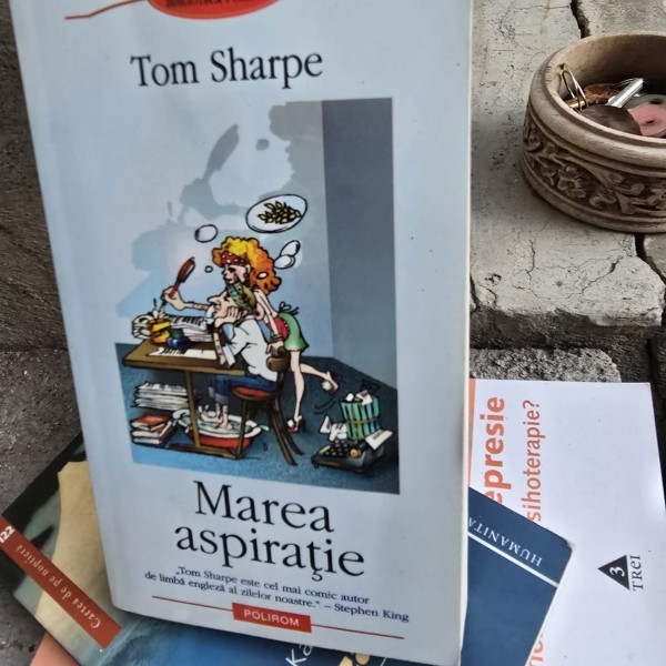 MAREA ASPIRATIE - TOM SHARPE