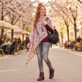 Poncho crosetat manual din fir pretios - mohair cu matase - M / L