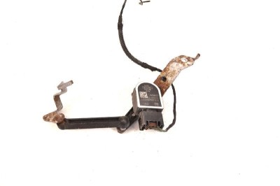 Senzor de nivel &amp;icirc;nălțime dreapta spate BMW 7 G11, G12 2016 OEM: 6860843,6783046 3720442 foto