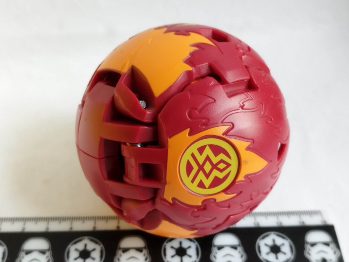 bnk jc Bakugan S5 Deka - Blitz Fox - Spin Master