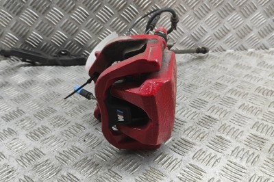 Etrier de fr&amp;acirc;nă dreapta spate BMW X5 G05 2022 OEM: 6883000 31045869 foto