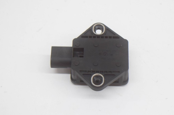 Senzor de accelerație VW PHAETON 3D_ 2003 OEM: 8E0907637A,0265005245 12314511