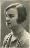 P2951N Portret de femeie, studio Foto-Lux, Iași