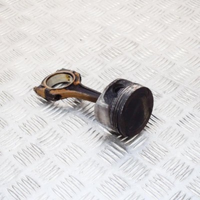 Piston OPEL ASTRA G Hatchback F48_, F08_ 2005 OEM: 9317448955556753 3459650 foto