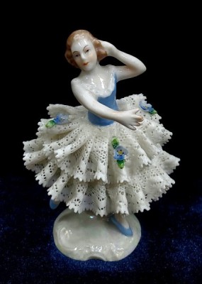Balerina din portelan (Sitzendorf), Germania, Secol XX foto