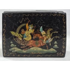 CUTIUTA DIN LEMN LACUIT , PICTATA MANUAL , SCENA DE IARNA , RUSIA , PERIOADA INTERBELICA