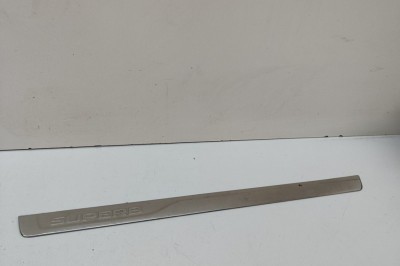 Ornament prag interior st&amp;acirc;nga față SKODA SUPERB III Estate 3V5 2021 OEM: 3V0853814P | 31891419 foto
