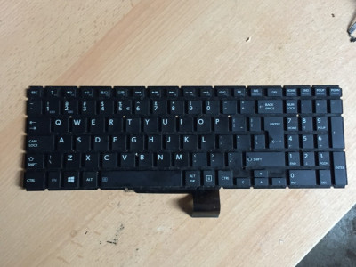 Tastatura Toshiba Sattelite L50-B , A151 foto