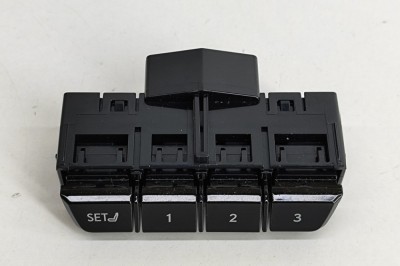 Panou de butoane LEXUS RX _LA1_, _LH1_ 2022 OEM: 84927-48130 | 27645638 foto