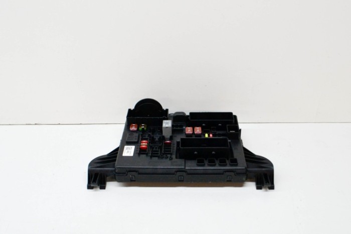 Modul panou de siguranțe OPEL INSIGNIA A Estate G09 2014 OEM: 22737769,529050199,544949969 14645835
