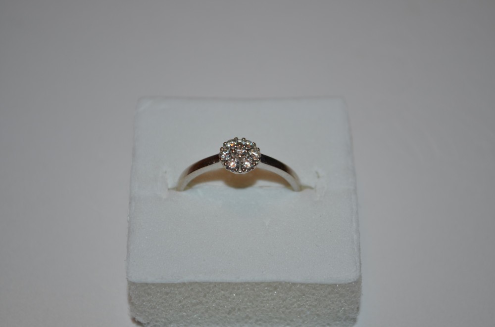 INEL AUR alb 14K + 7 Diamante = 0.21ct - Marcaj Rusia - Model Floare -  Vintage !, 46 - 56 | Okazii.ro