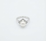Cumpara ieftin Inel din Argint 925 cu Perla E i Accent Geometric din Zirconiu , Colectia Modern Crown