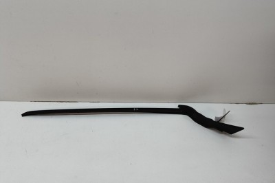 Ornament vertical parbriz st&amp;acirc;nga LEXUS UX _AA1_, _AH1_, _MA1_ 2019 OEM: 75536-76020 | 23167685 foto