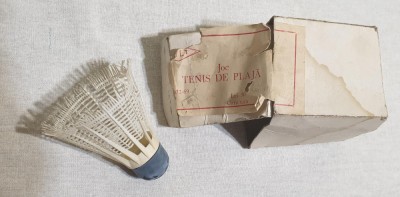 Jucarie veche romaneasca Joc TENIS DE PLAJA 1969 Epoca de Aur Ceausescu - RAR foto