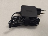 &Icirc;ncărcător Original ASUS 19V 2.37A 45W Model ADP-45BW C, Mufă 4.0 x 1.35 mm