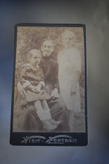 CDV - Fotografie pe carton Visit Portrait Souvenir - Familie cca. 1900 foto