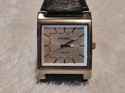 DIESEL ELVETIA Ceas mana ORIGINAL 2301 5 ATM perfect FUNCTIONAL curea ORIGINALA foto