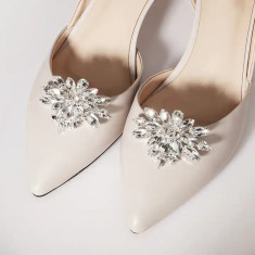 Accesorii pentru pantofi, cu clips, argintii, cu pietre, Shinning Flower