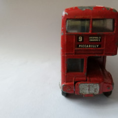 bnk jc Budgie Toy - AEC Routemaster 64 Seater