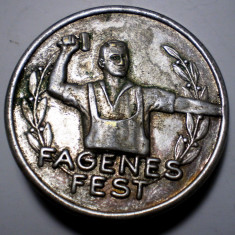 I.824 INSIGNA DANEMARCA FAGENES FEST 32mm