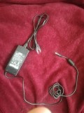 CABLU DE ALIMENTARE JVC 12 VOLTI SI 5 AMPERI