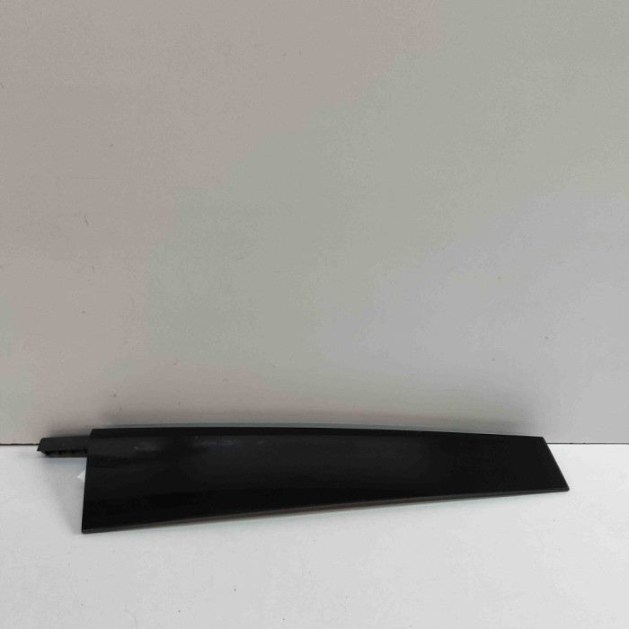 Ornament vertical ușă st&acirc;nga față VW MULTIVAN T7 STM, STN 2024 OEM: 7T0837901 32578044