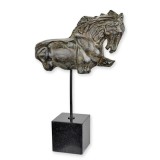 Tors de cal-statueta din aluminiu pe un soclu din marmura PI-7, Animale