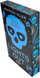 Cumpara ieftin Lights Out, Navessa Allen - Editura Bookzone