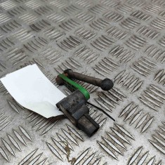 Senzor de nivel &icirc;nălțime st&acirc;nga spate PORSCHE CAYENNE 92A 2015 OEM: 7P0.616.571,7P0616571 22404367