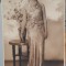 Fotografie tip carte postala, necirculata, tanara in rochie de seara, perioada interbelica