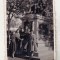 bnk foto - Bucuresti - Grup de tineri langa statuia Victor Eftimiu - 1955