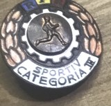 Insigna AMS1 Insigna Veche RPR Sportiv Categoria II - Roata Dintata Atletism Alergator - Emblema Vintage Colectie Comunism Retro Metal Emailat