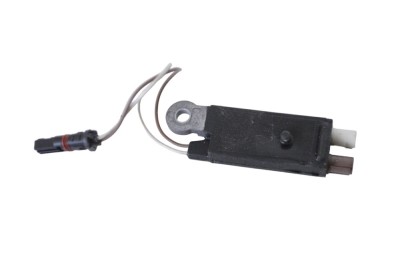 Amplificator de antena LAND ROVER RANGE ROVER VELAR L560 2017 OEM: J8A2-18C901-LA | 18808442 foto