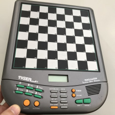 Tiger Voice Master Electronic Chess Computer (Șah Electronic)