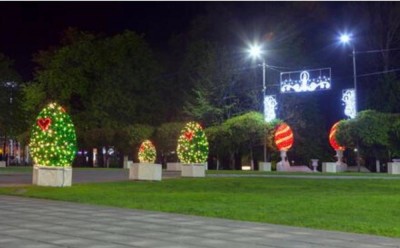 Ou luminos 1,5m, iluminat festiv Paste, decoratiune luminoasa Paste foto