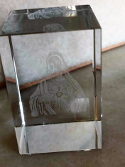 DECORATIUNE RELIGIOASA CRISTAL HOLOGRAMA ISUS foto