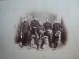 Fotografie pe carton, Voluntarii Corpului Magheru la Campina in 1896, cu autografele ofiterilor