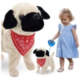 C&Acirc;INE INTERACTIV PE LESĂ MERGEM ȘI LĂTRĂM PUG