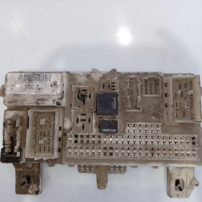 Panou siguranțe Ford Focus CC 2005-2010 foto
