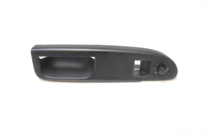 Panou de butoane VW PASSAT B6 3C2 2007 OEM: 1K0959565H,3C2867172A 2612425