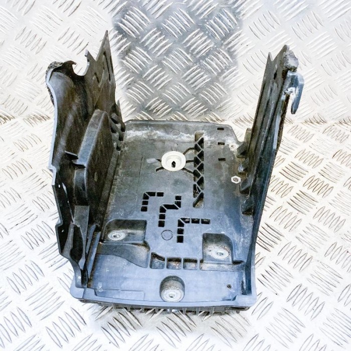 Suport baterie VOLVO V60 2015 OEM: AG9N-10723-AC,31299569 | 10652215