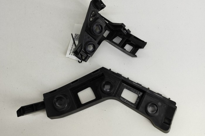 Suport bara de protecție st&acirc;nga spate VW GOLF VII 5G1, BQ1, BE1, BE2 2016 OEM: 5G6807393 27803467