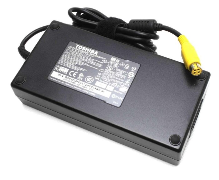 Incarcator Toshiba Qosmio X70 180W mufa 4 PIN, Qosmio X770 180W mufa 4 PIN, Qosmio X775 180W mufa 4 PIN,