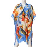 Poncho cu imprimeu floral si bordura albastra